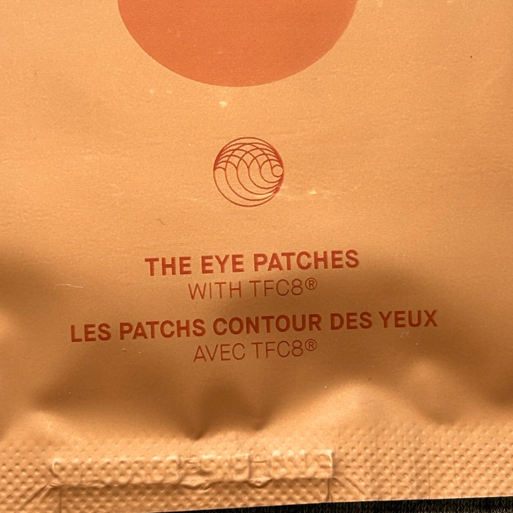 Augustinus Bader Bundle - The Hydrogel Face Mask and The Eye Patches - Picture 3 of 4